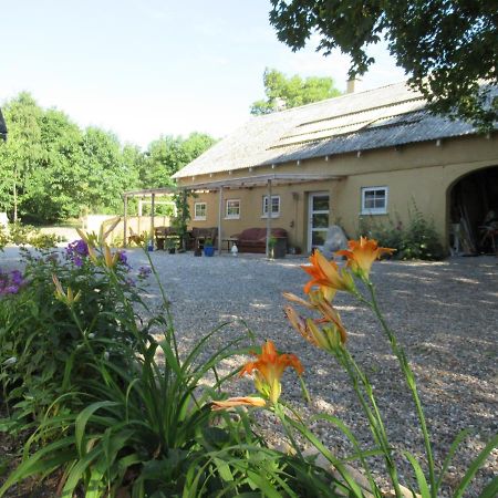 ホテル Okker Gokker Garden Allingåbro エクステリア 写真